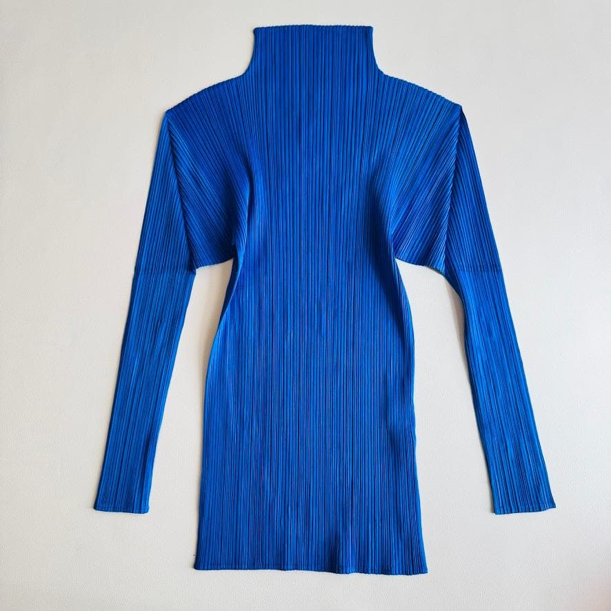 美品✨プリーツプリーズ イッセイミヤケ ハイネックカットソー ブルー