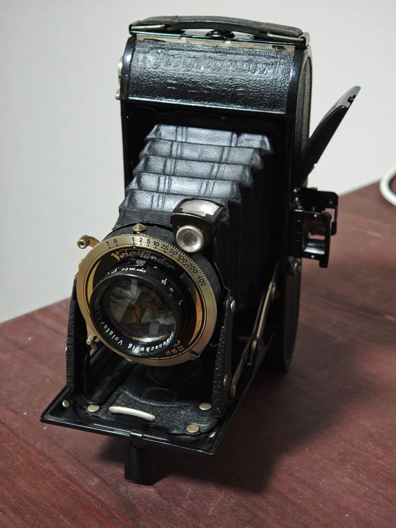 フォクトレンダー ベッサ 早田カメラ購入品 マップカメラ情報】「フォクトレンダーベッサ」から始めてみませんか