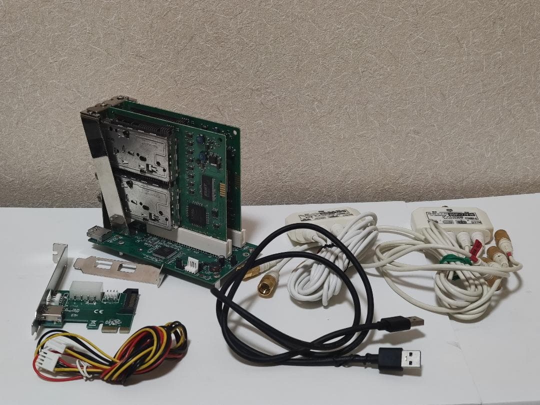 アースソフト PT2 Rev.A 2枚 +PCIライザーカード - メルカリ