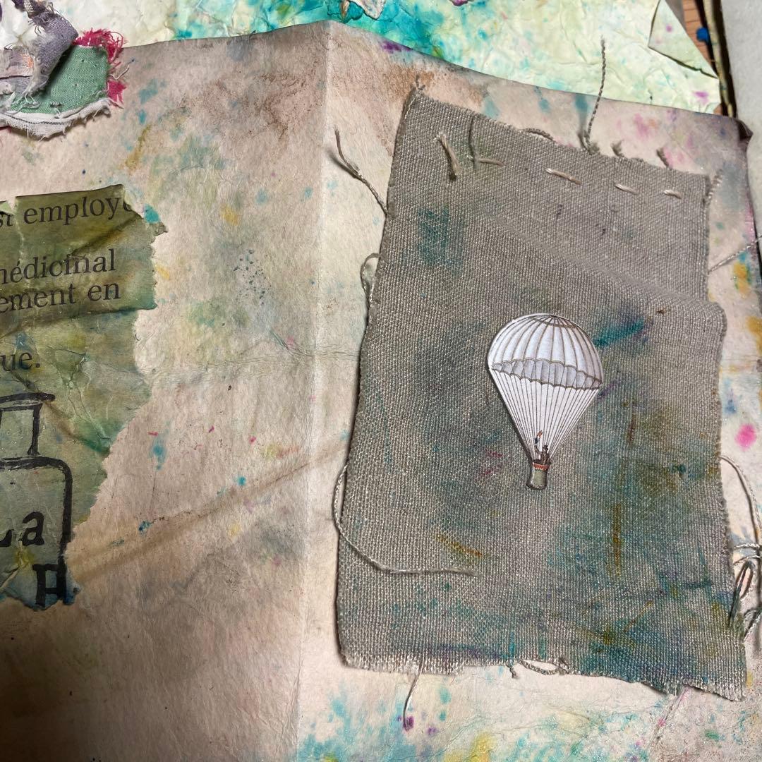 庭の本棚 「襤褸の本9〜異世界の街〜」 ジャンクジャーナル - メルカリ