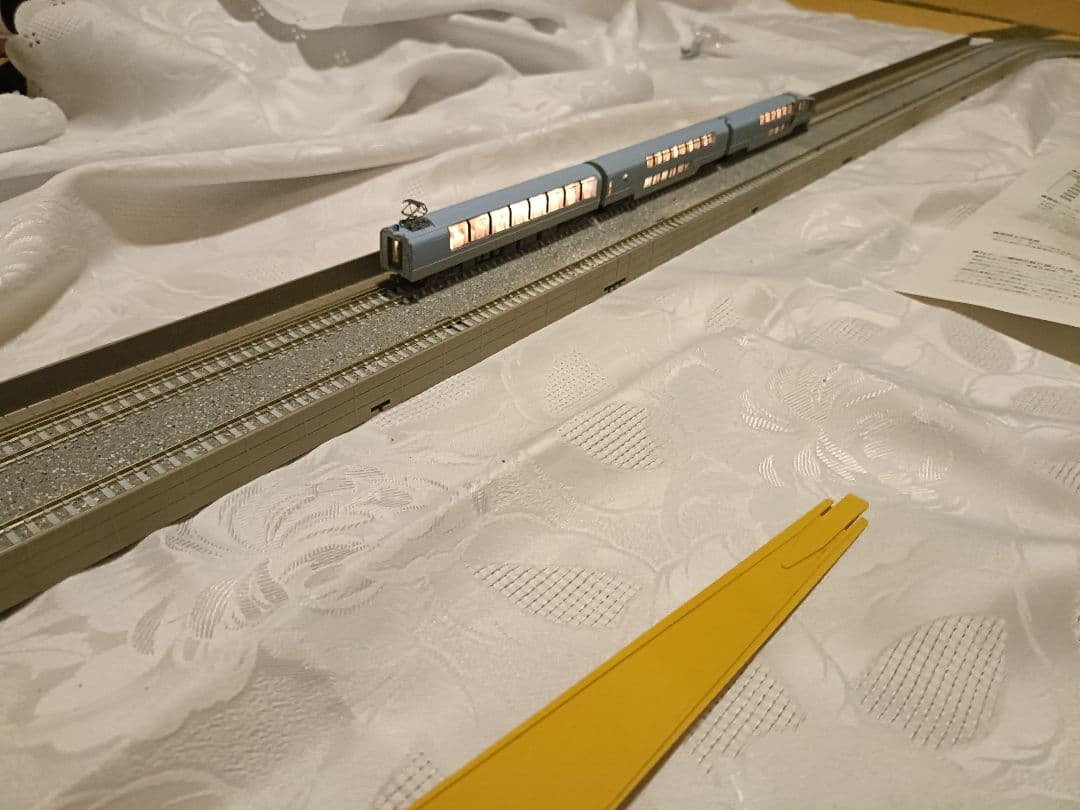 訳ありKATO 10-177 + 10-178 251系スーパービュー室内灯付き - メルカリ