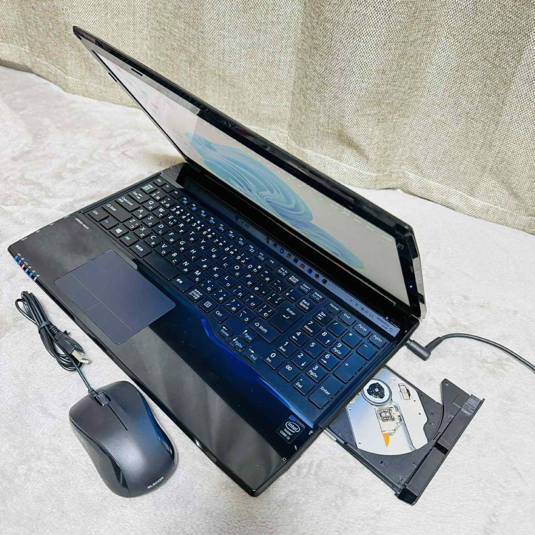 S282 富士通ノートパソコン WEBカメラSSDサクサク動くWindows11 - メルカリ