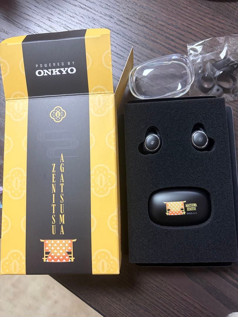 し*ろ様 ONKYO ZENITSU AGATSUMA 我妻善逸ワイヤレスイヤホ 鬼滅の刃 我妻善逸モデル(CV:下野紘) ONKYOコラボ ワイヤレスイヤホン