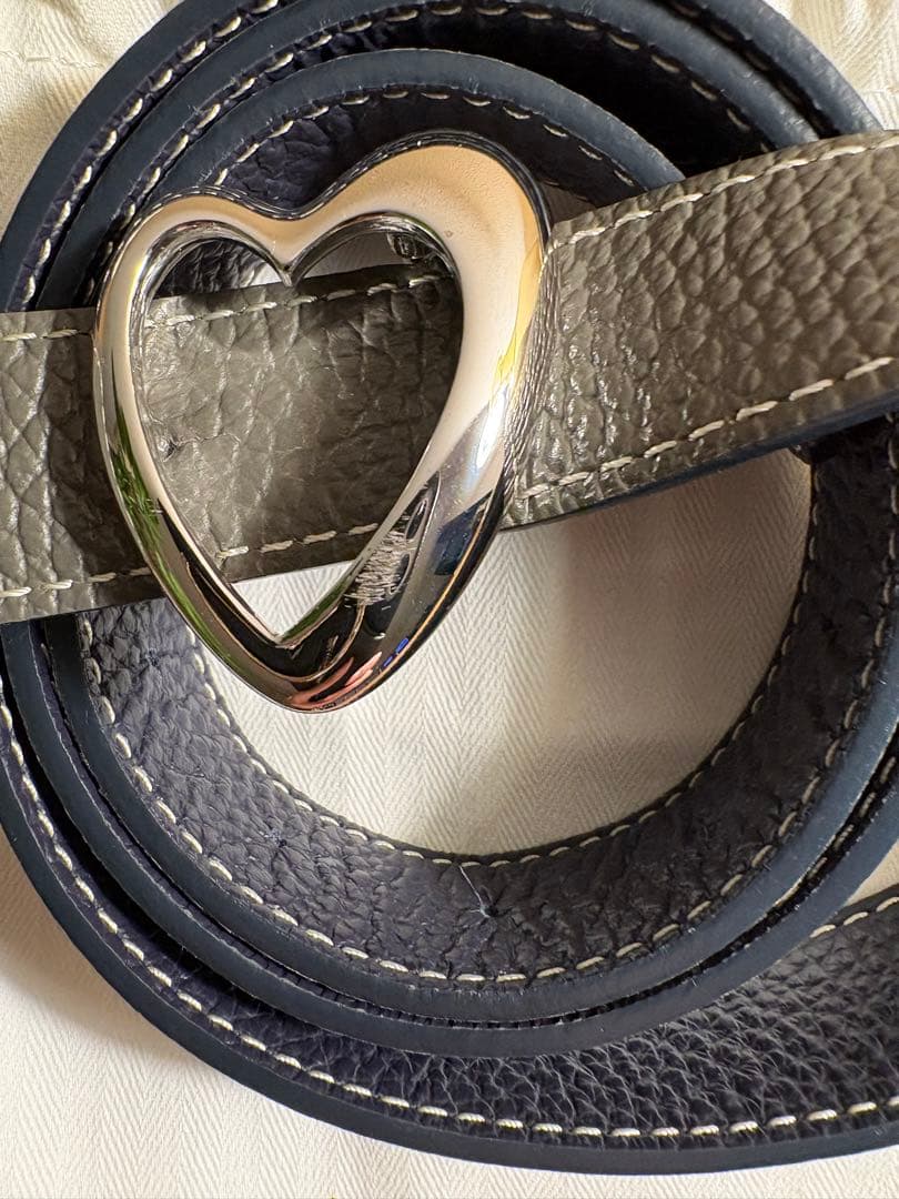 A VACATION 】ハートバックルベルト ネイビー/グレー - メルカリ