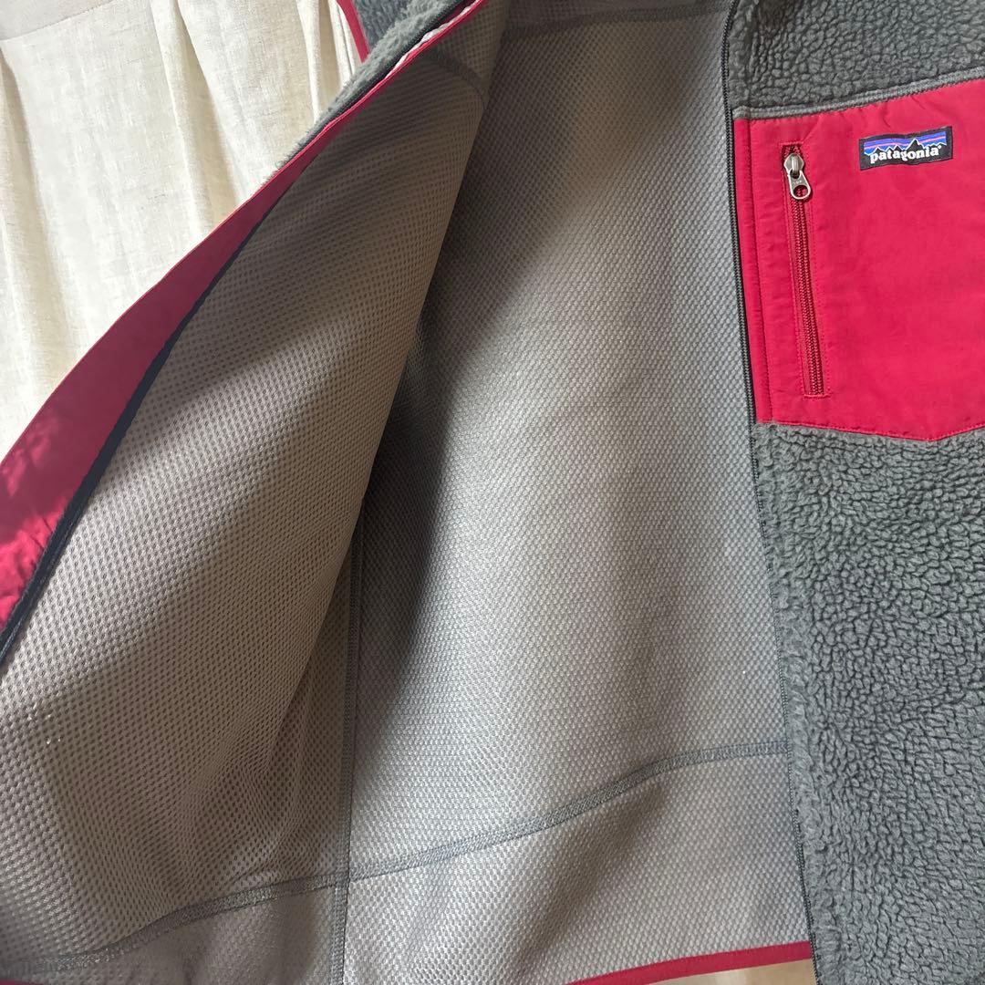 パタゴニア レトロXベスト グレー×エンジ 好配色 - メルカリ