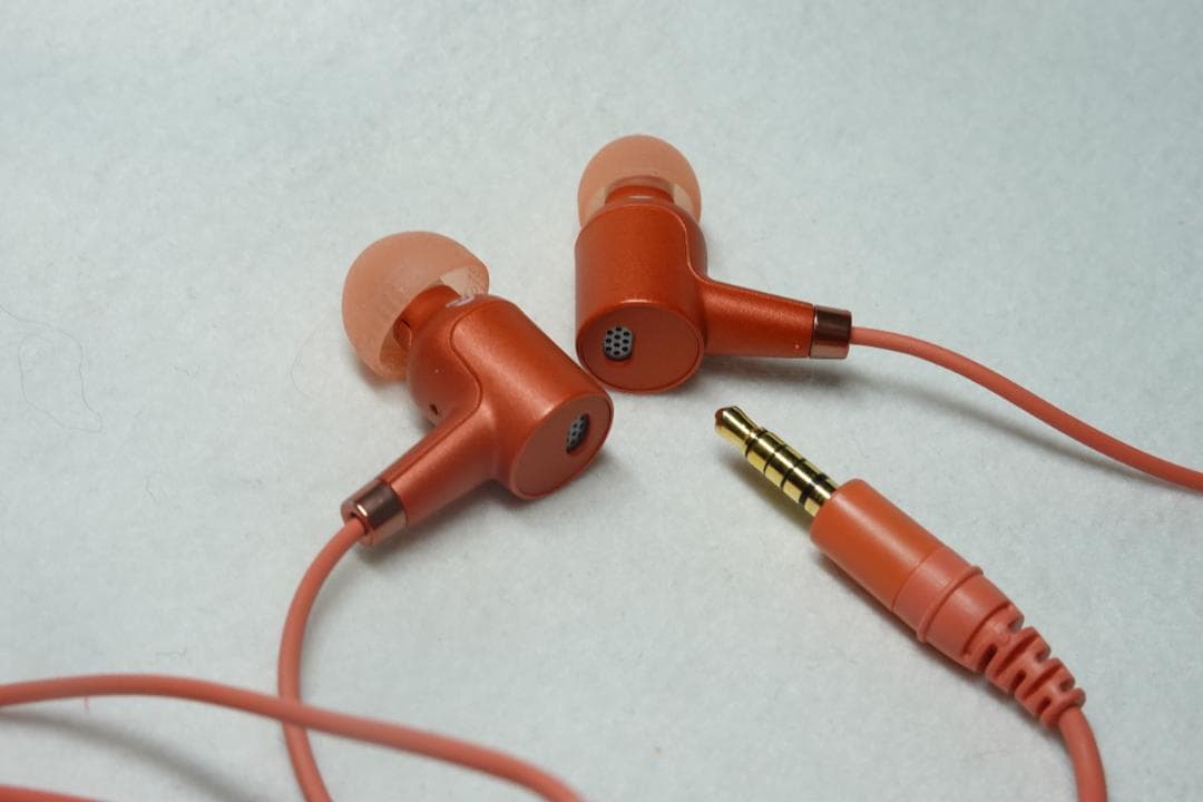 美品 ウォークマンNW-A46 トワイライトレッド ハイレゾ/ノイキャン