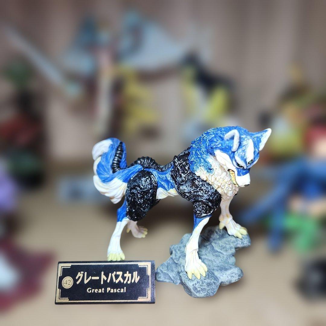 女神転生悪魔召喚すぺしゃる #白るまんどのフィギュア - メルカリ