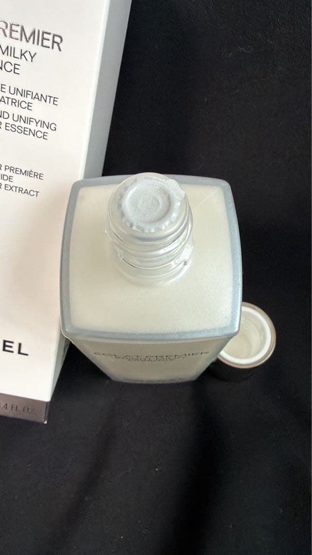 シャネル⭐︎新品未使用⭐︎エクラプルミエブライトミルキーエッセンス