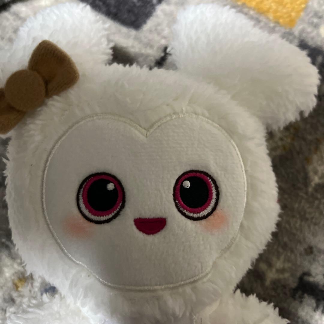 GIGO 限定 TWICE LOVELYS ふわもこおすわりぬいぐるみ ダヒョン - メルカリ