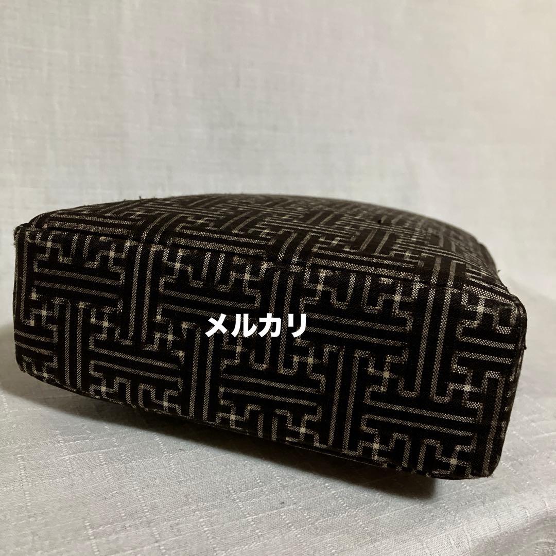 泥大島紬龍郷 秋名バラ8玉 がま口スマホショルダーバッグ