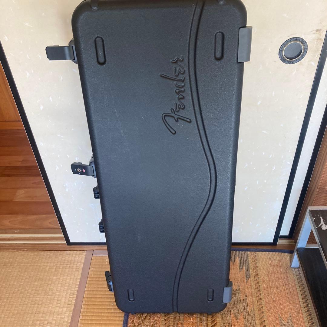 Fender エレキギターケース ブラック Fender Deluxe Molded Case エレキギター用 ハードケース ブラック
