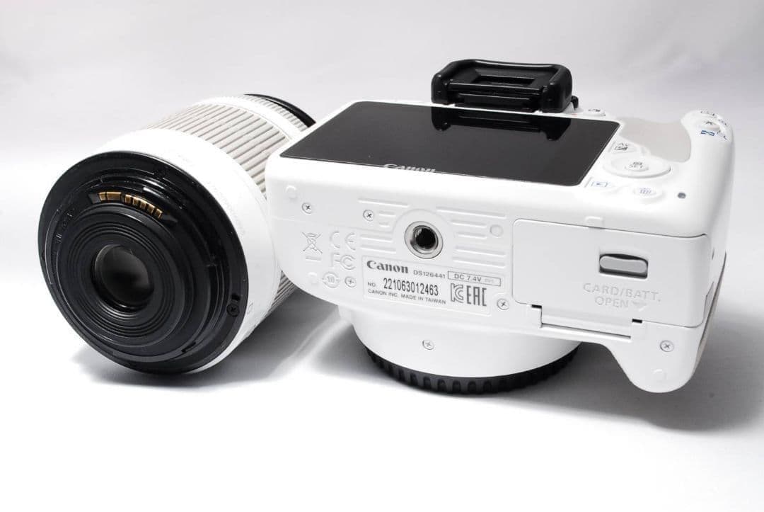 ♥ショット数極少♥Canon Kiss X7♥高性能レンズ付 女性に人気 - メルカリ