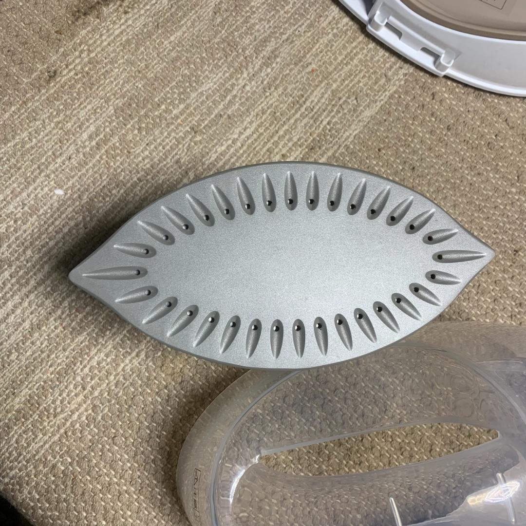 K149 PANASONIC コードレススチームアイロン 2025年 - メルカリ