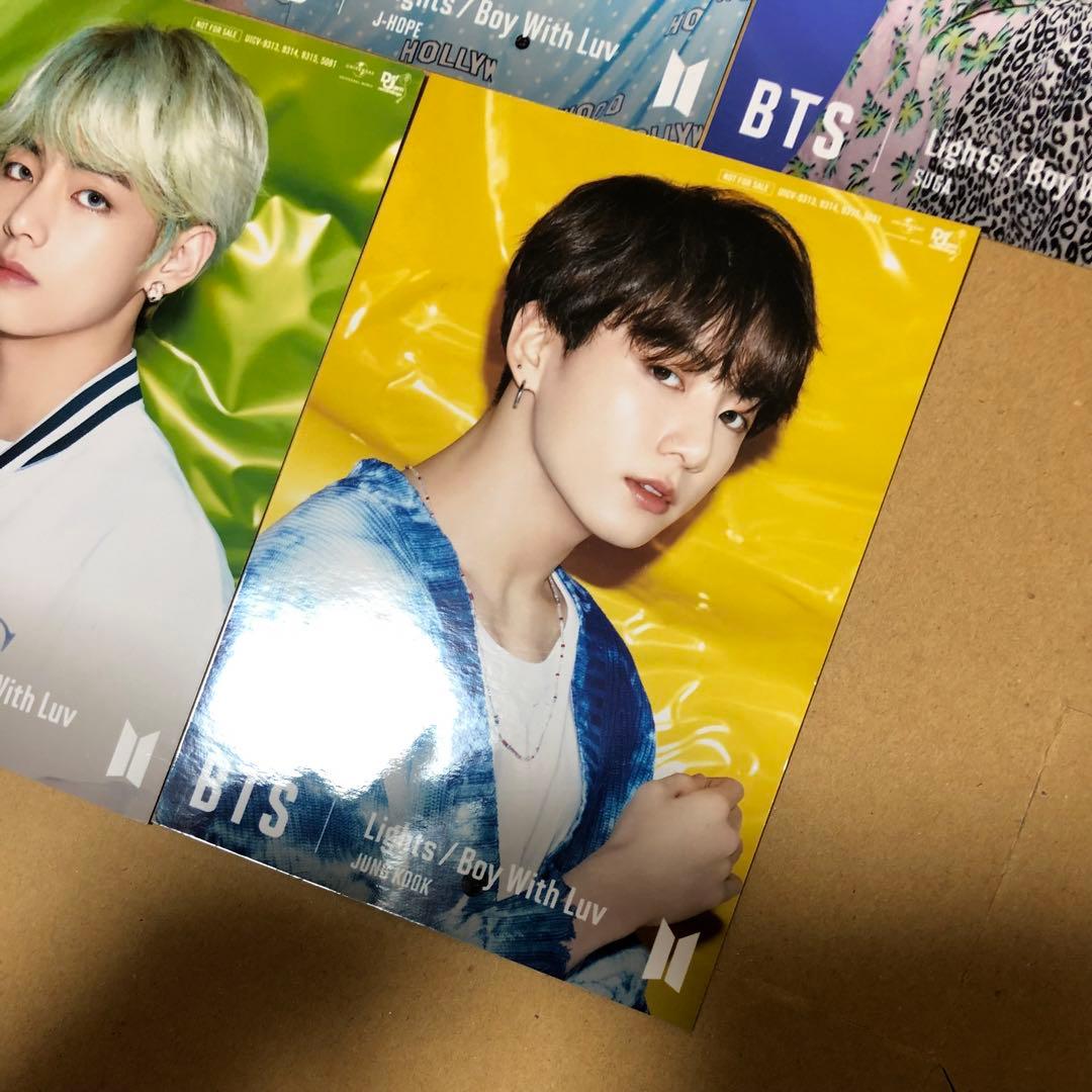 BTS Lights Boy With Luv ユニバ購入特典 フォトカード - メルカリ