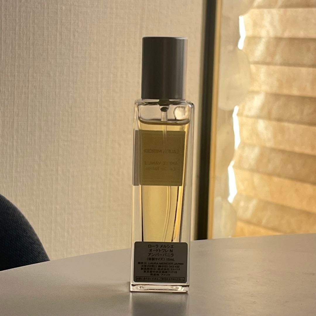未使用に近い♡laura mercierオードトワレ♡アンバーバニラ15ml - メルカリ