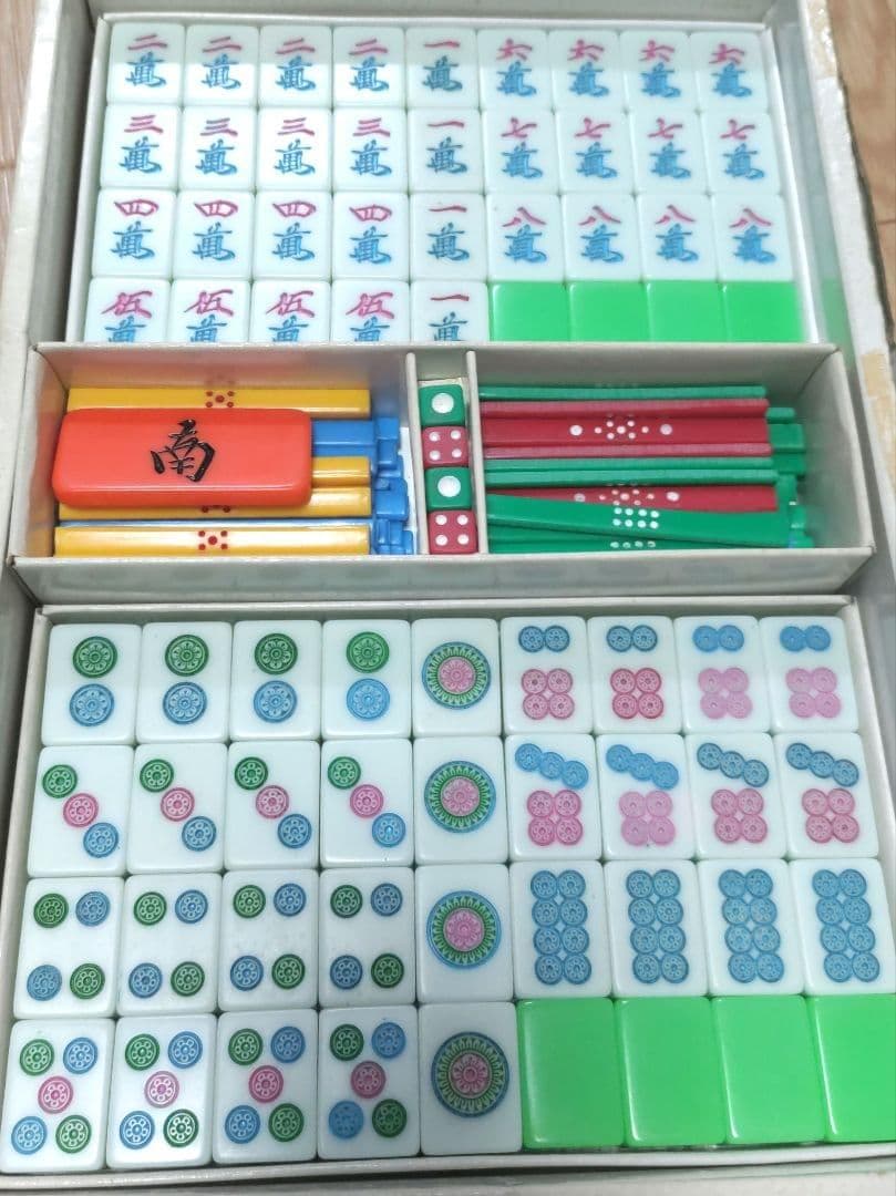 ☆希少☆ ミズノ丸一 麻雀牌「パル（ライムグリーン牌）」 - メルカリ