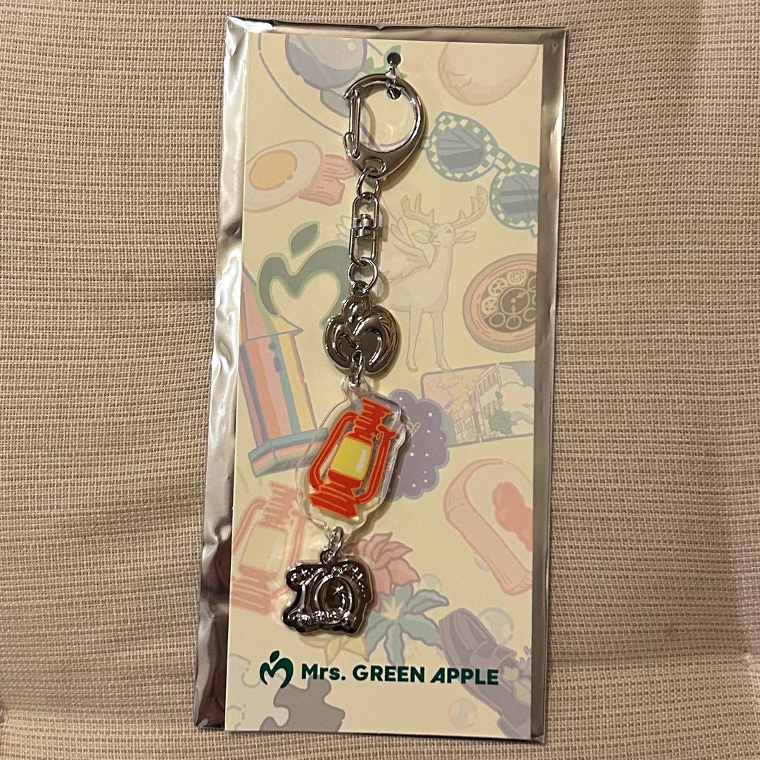 ミセス ポップアップ ランダムチャームキーホルダー M ダーリン - メルカリ