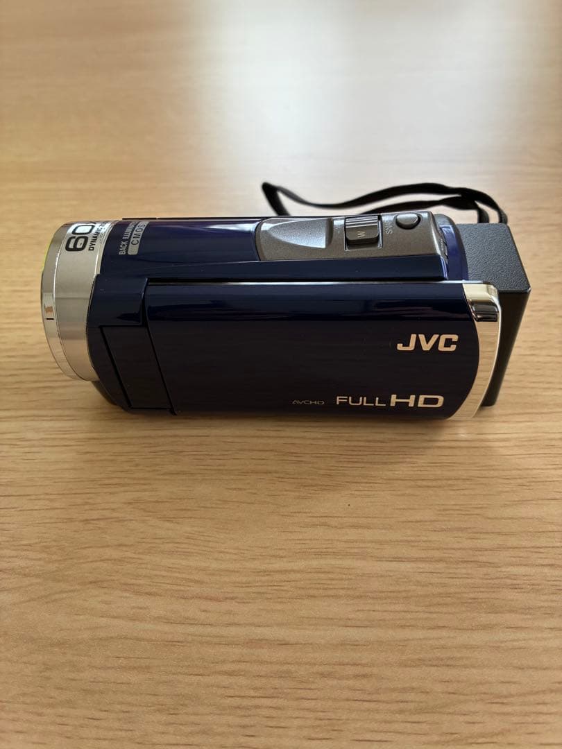 Victor GZ-E700 Everio ビデオカメラ ライターセット - メルカリ