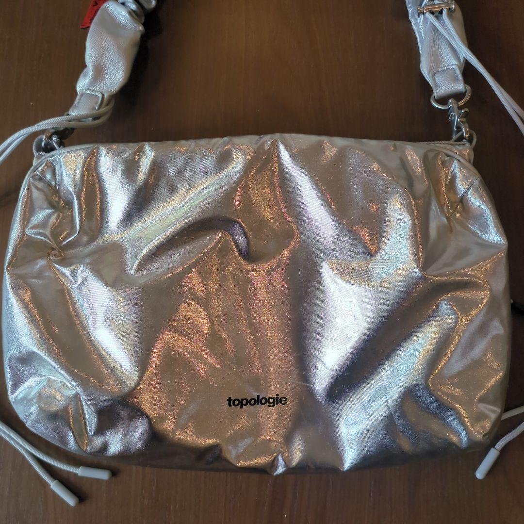 topologie トポロジー シルバー ボトルサコッシュ ラージサイズ - メルカリ