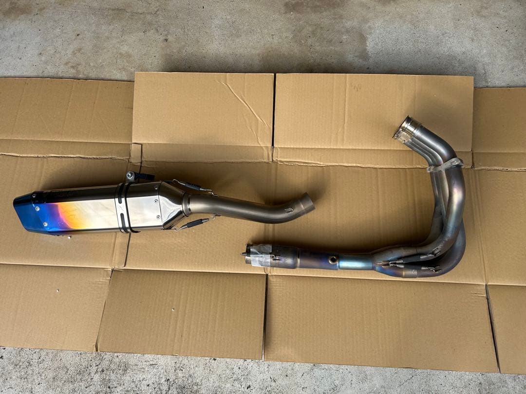 カワサキ　ZX-25R フルエキゾーストマフラー IKAZUCHI 政府認証 Ninja ZX-25R 政府認証フルエキゾーストマフラーIKAZUCHI