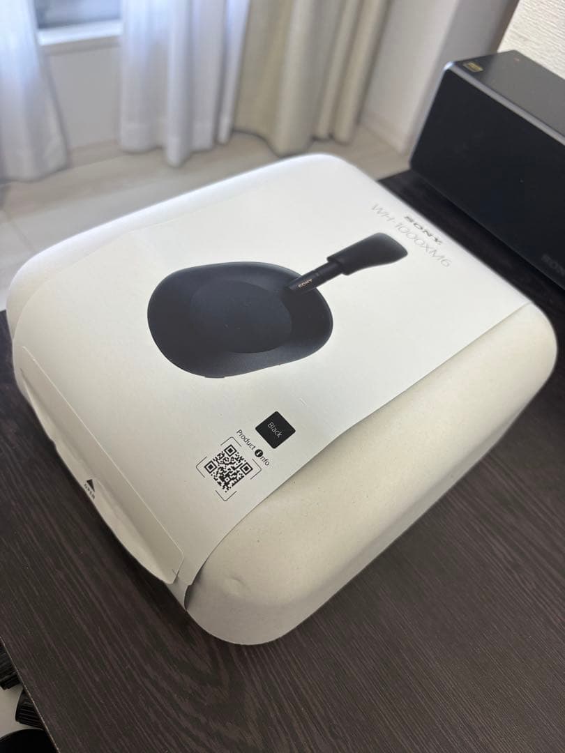 ソニーWH−1000XM6 ブラック ワイヤレスヘッドホン キャリングケース付き ソニーWH−1000XM6 ブラック ワイヤレスヘッドホン キャリングケース