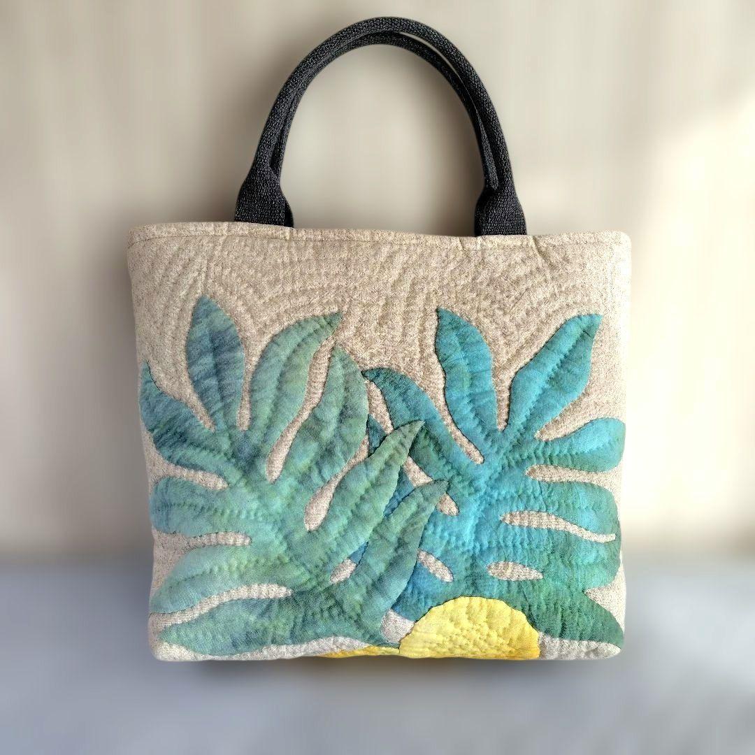 ハワイアンキルト トートバッグ ハンドメイド - メルカリ