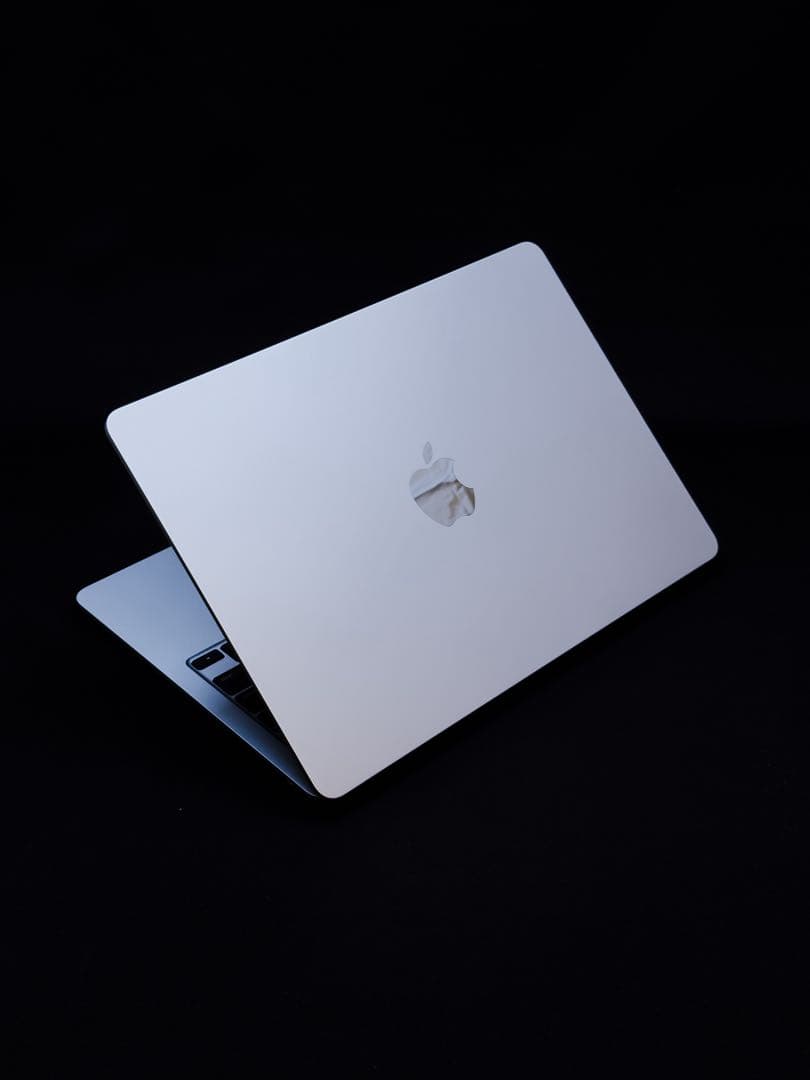 MacBook Air 13インチ（M4チップ）US配列モデル　スカイブルー Apple 13-inch MacBook Air: M4 w/ 10-core CPU and 8-core GPU, 256GB