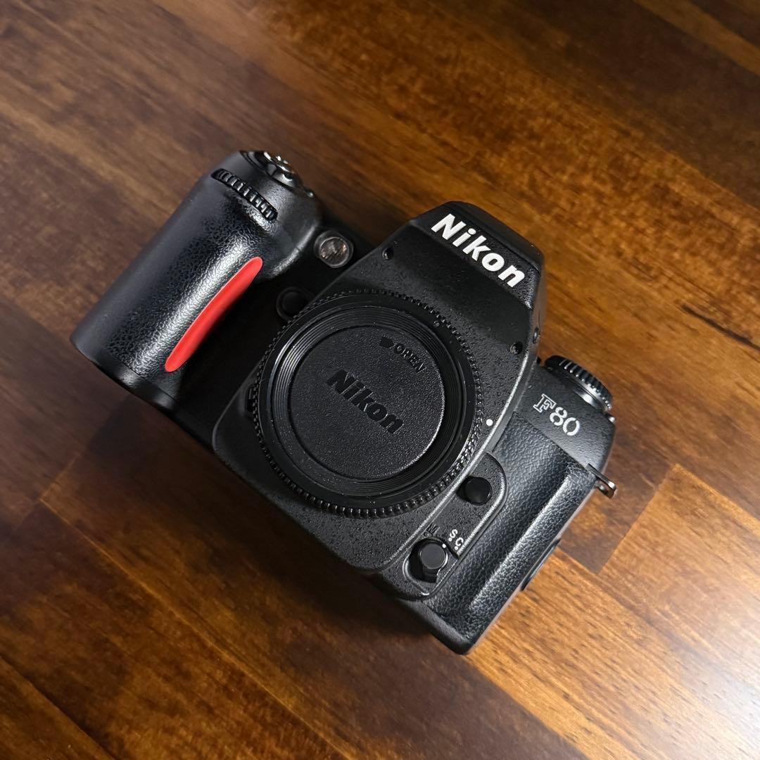 ニコン F80D + NIKKOR 35mm f2D + 28mm f2.8D - メルカリ