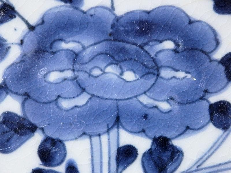 古伊万里 染付 牡丹に牡丹唐草の図 6寸皿 江戸期 F173AS-fbqu - メルカリ