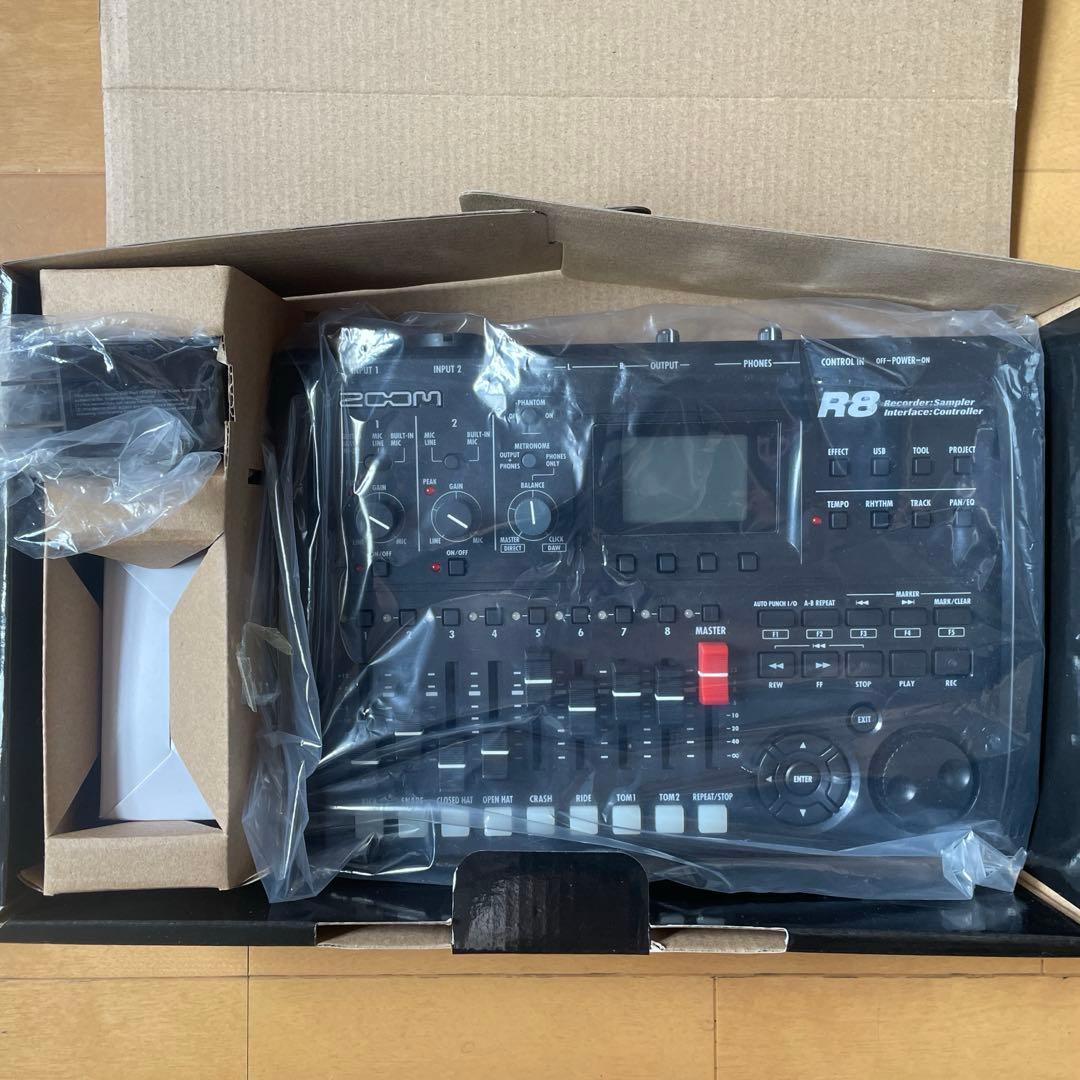 Zoom R8 マルチトラックレコーダー ZOOM
