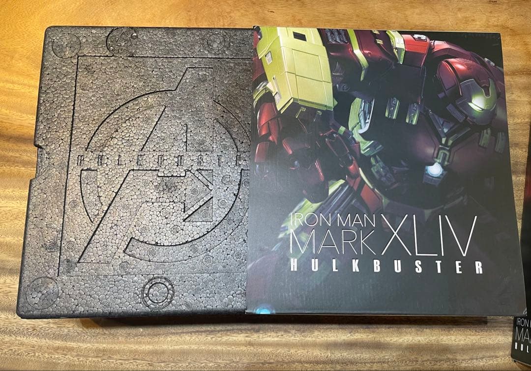 アイアンマン マーク44 ハルクバスター　超合金×S.H.Figuarts
