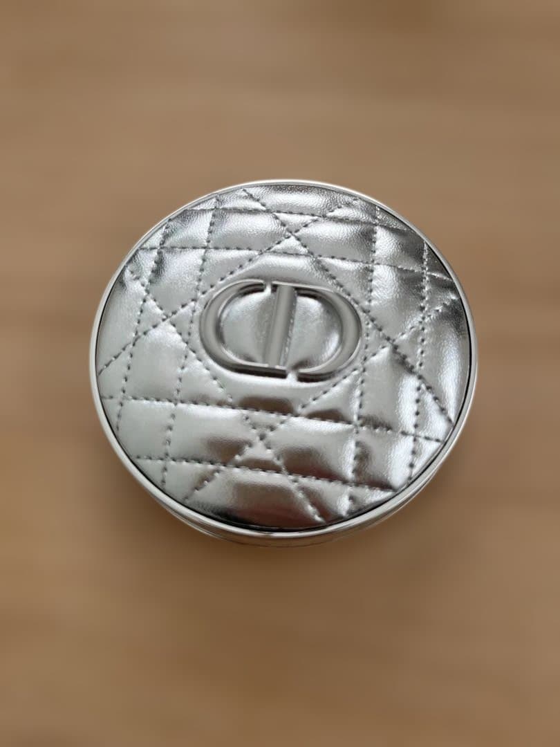 【ミニギフト付き】ディオールスキン フォーエヴァー イドラ グロウ クッション DIOR】 新作 ディオールスキン フォーエヴァー イドラ グロウ