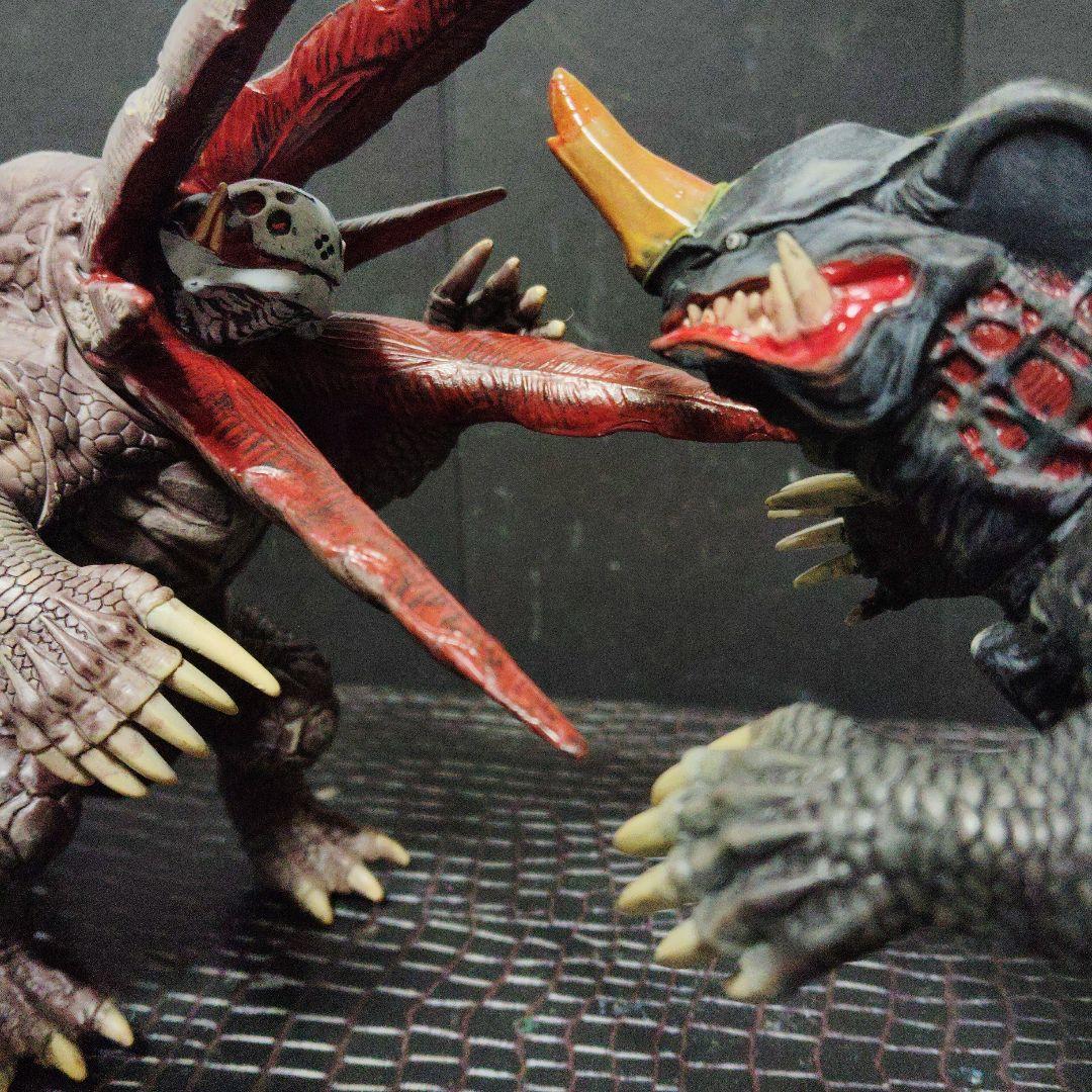 ウルトラ怪獣DXシンネロンガ.シンガボラ（ムービーモンスター） - メルカリ