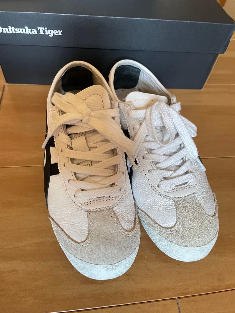 Onitsuka Tigerメキシコ66 ホワイト/ブラック 22.5cm