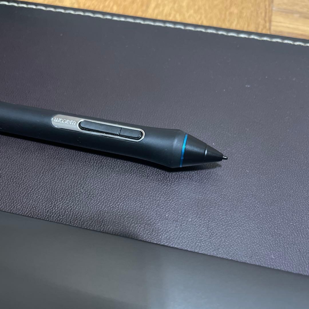 Wacom cintiq pro 13 DTH-1320 汎用ケーブル - メルカリ