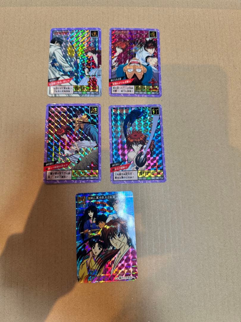 アニメキャラクター トレーディングカード 12枚セット - メルカリ