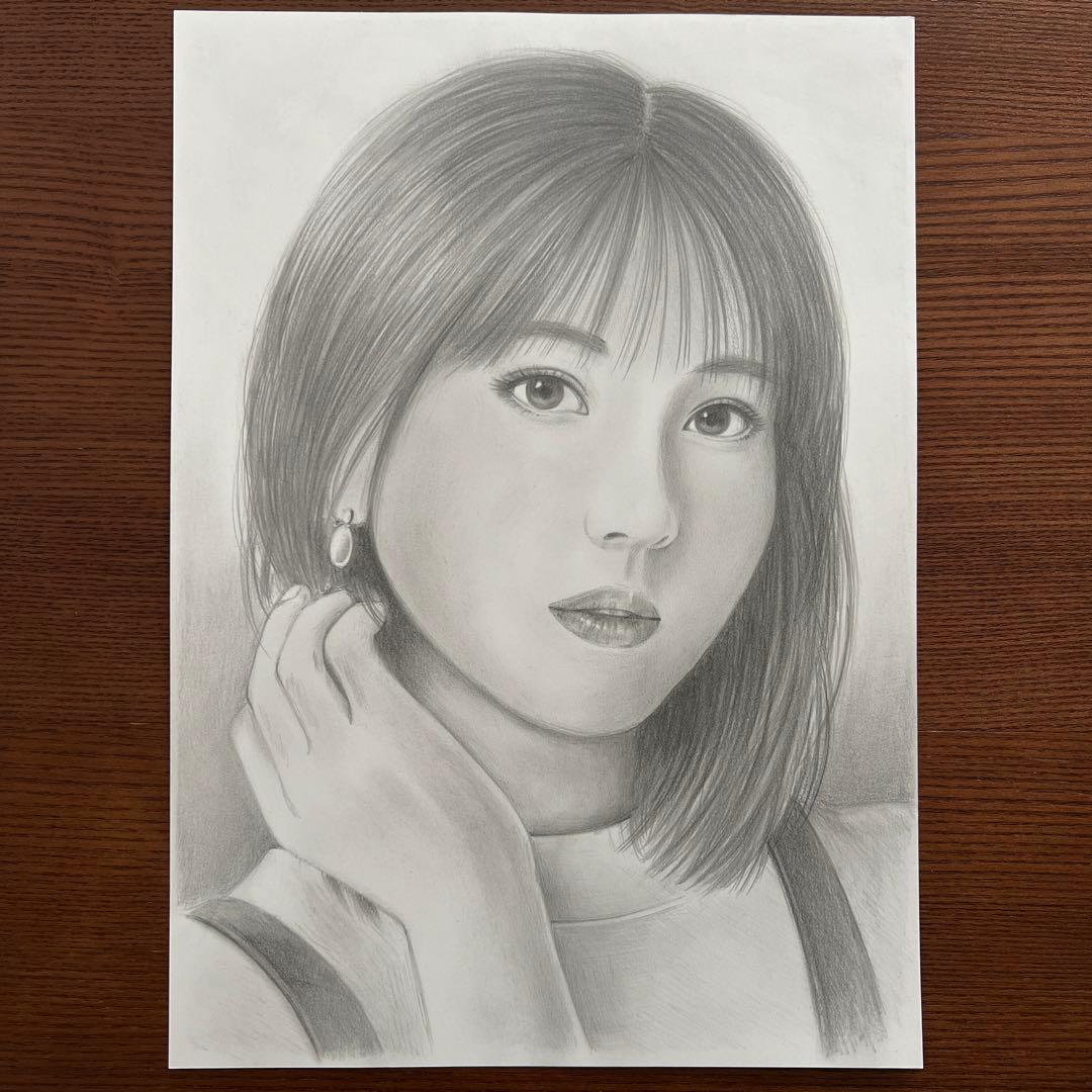 鉛筆画 美人画 A4サイズ - メルカリ