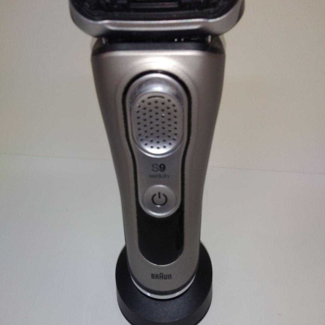 ブラウン シリーズ9 タイプ5793 電気シェーバー - メルカリ