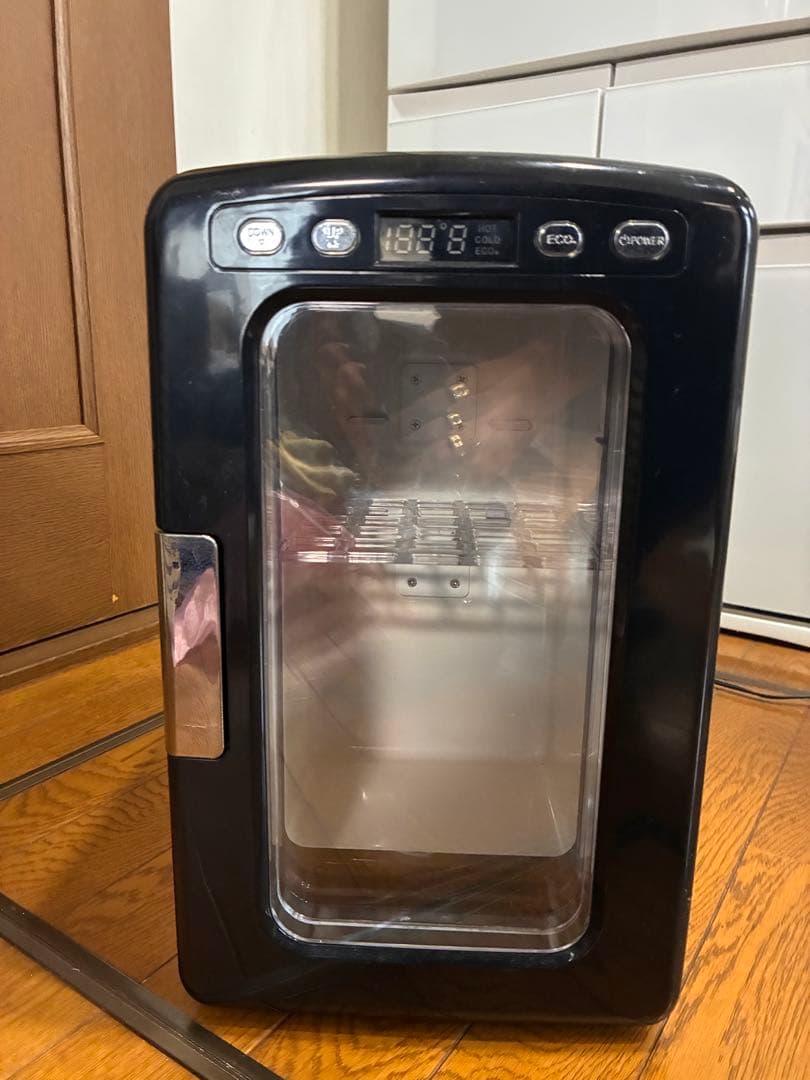 冷温庫 ブラック 楽天市場】車載 冷蔵庫 保温庫 6L 軽量1.8k 保冷温庫 小型 ポータブル