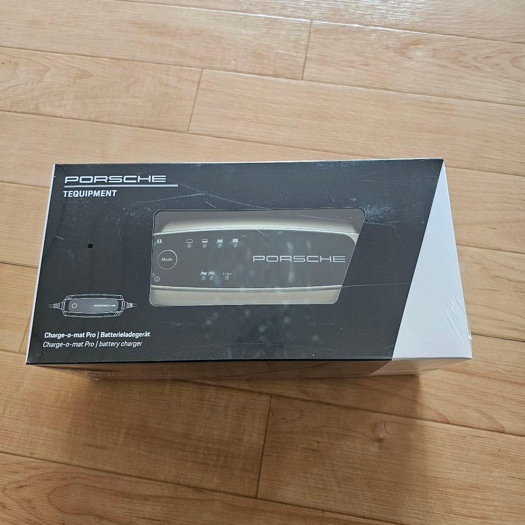未開封 ポルシェバッテリー充電器 シーテック バッテリーチャージャー PORSCHE DESIGN（ポルシェ デザイン） *Porsche 純正 部品