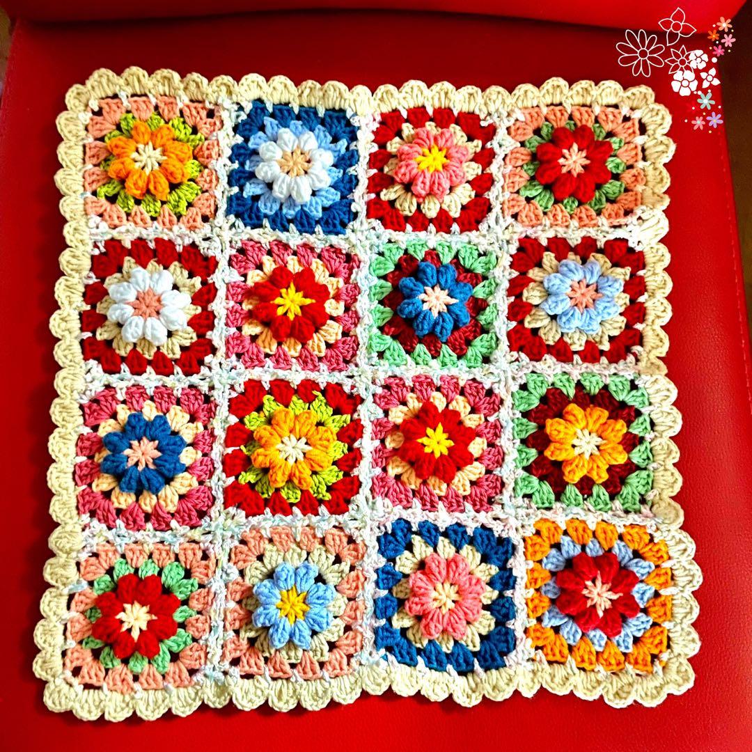 お花のモチーフ編み マルチカバー ☆レトロ - メルカリ