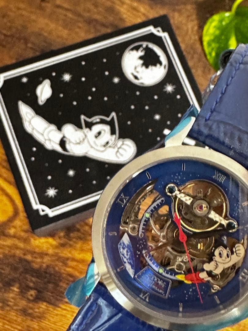 希少 鉄腕アトム 60周年 腕時計（自動巻） - メルカリ