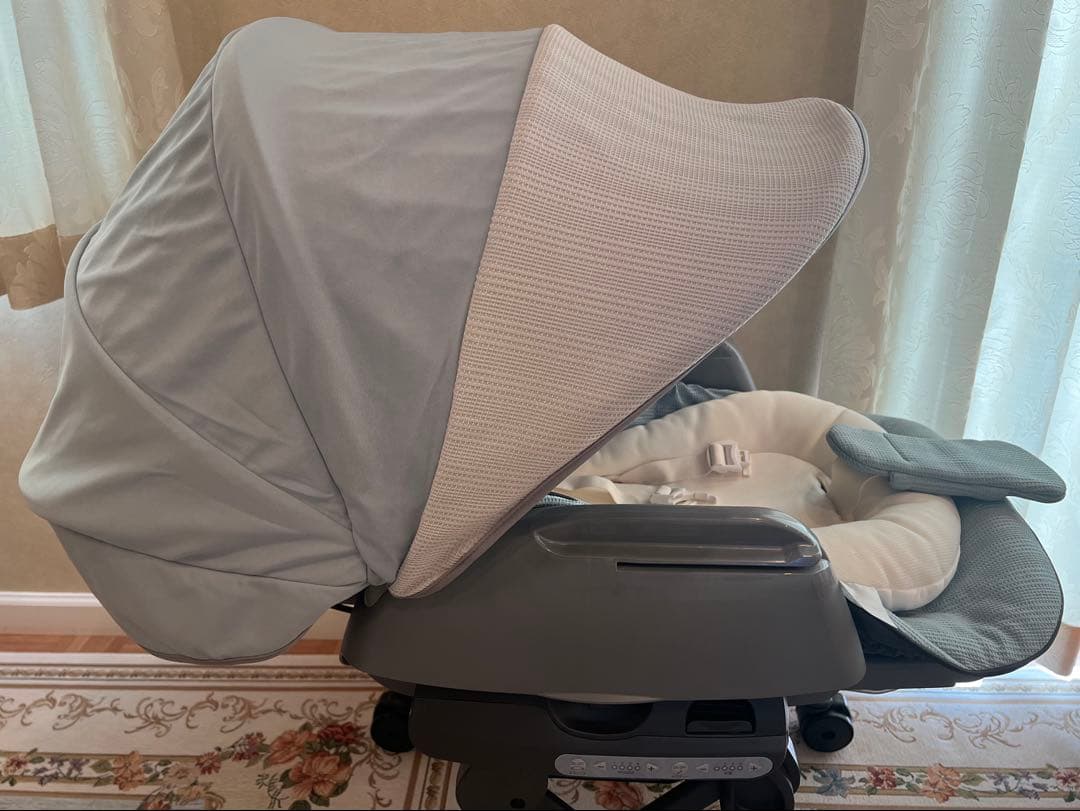 美品】コンビ スウィングベッド&チェア ネムリラ BEDi Long シリーズ