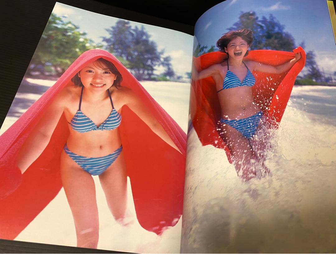 Folder5 AKINAファースト写真集 AKINA《ワニブックス》 - メルカリ