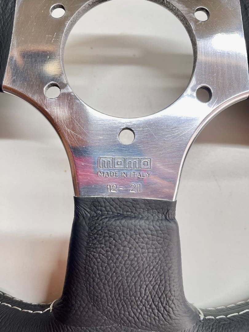 値下げ‼️MOMO COMMANDO 2R 32φ モモコマンド 2R 32cm