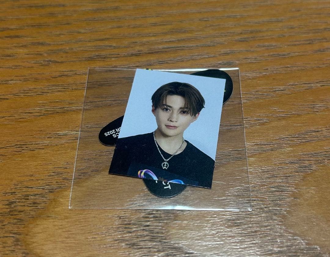 FANTASTICS八木勇征ガチャ ステッカー - メルカリ