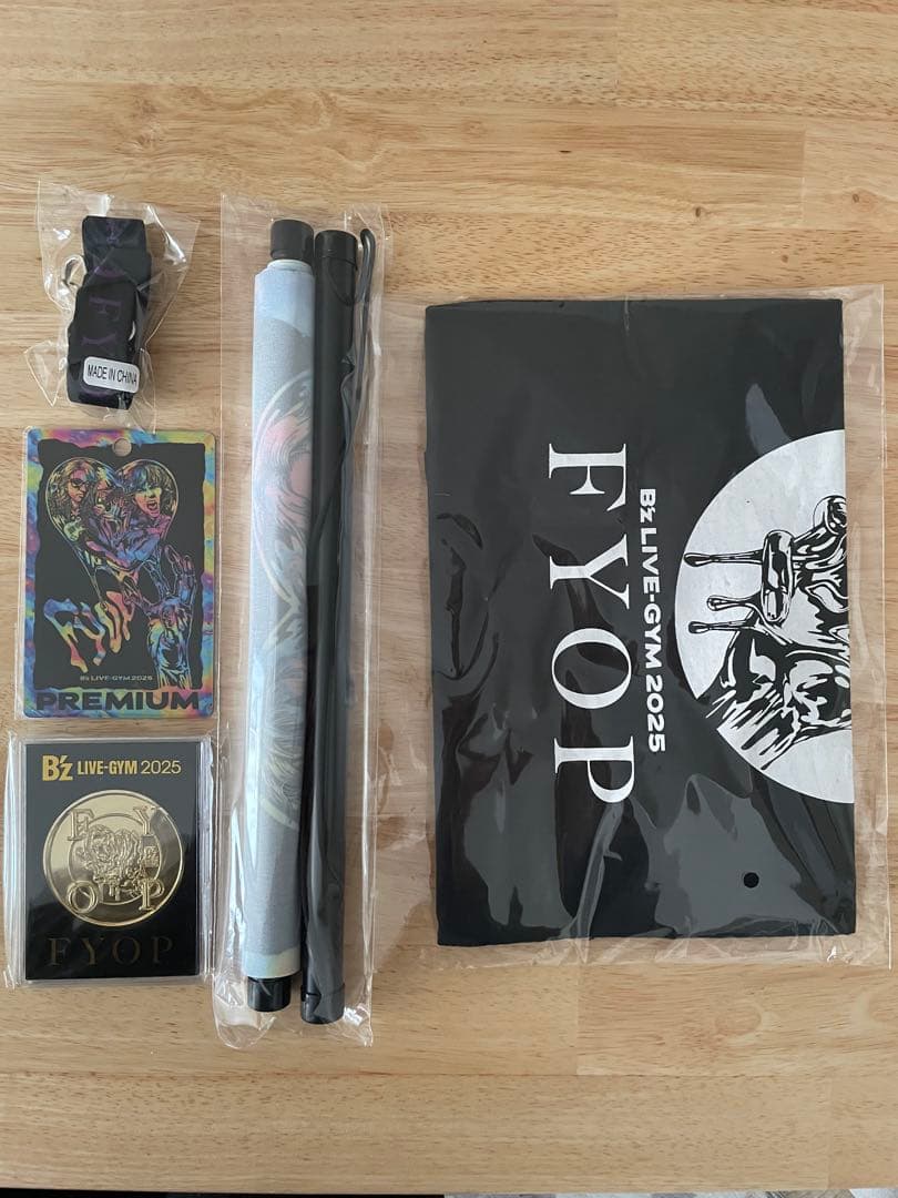 B'z LIVE-GYM2025 FYOP Premium席専用オリジナルグッズ - メルカリ
