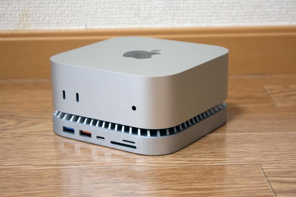 【M4/M4Pro】RayCue Macmini Hab&Stand DK5A1 RayCue New M4/2024 Mac Mini Hub & Stand with NVMe/ M.2 SATA SSD Enclos