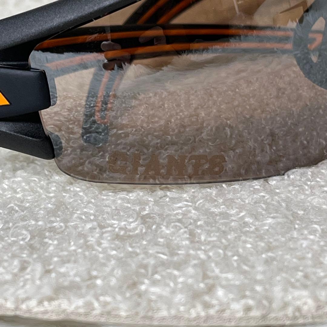 新品未使用 限定生産モデル adidas ジャイアンツ コラボ サングラス