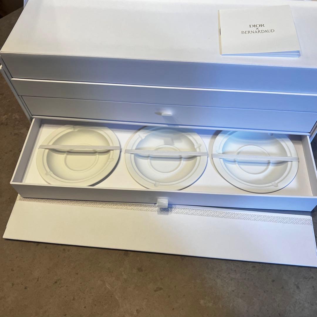 メゾン クリスチャン ディオール アート オブ リビング セット - メルカリ